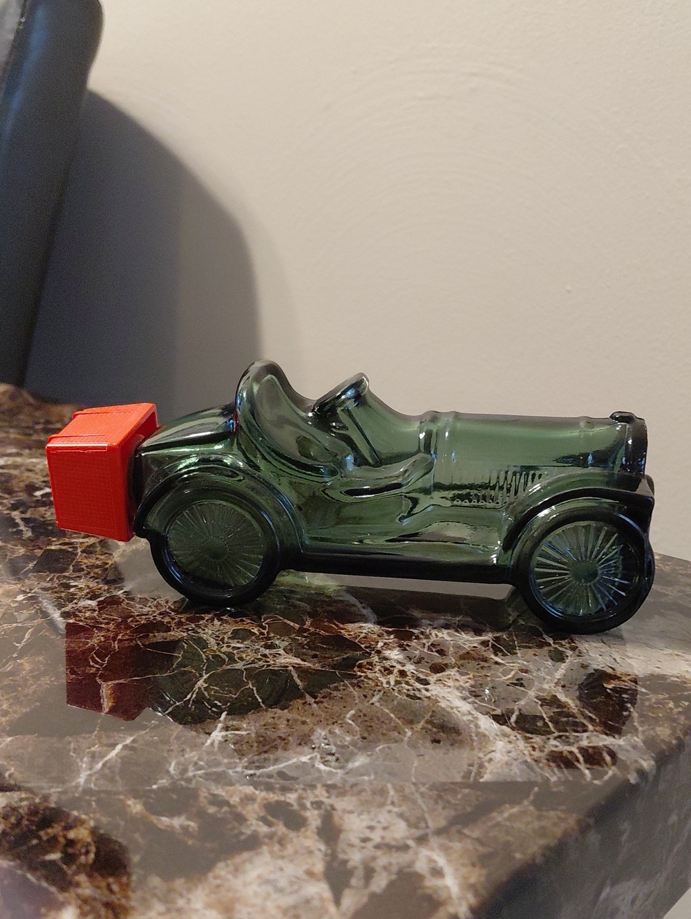 Vintage Avon Straight Eight Sports Car Island Lime After Shave Green Bottle